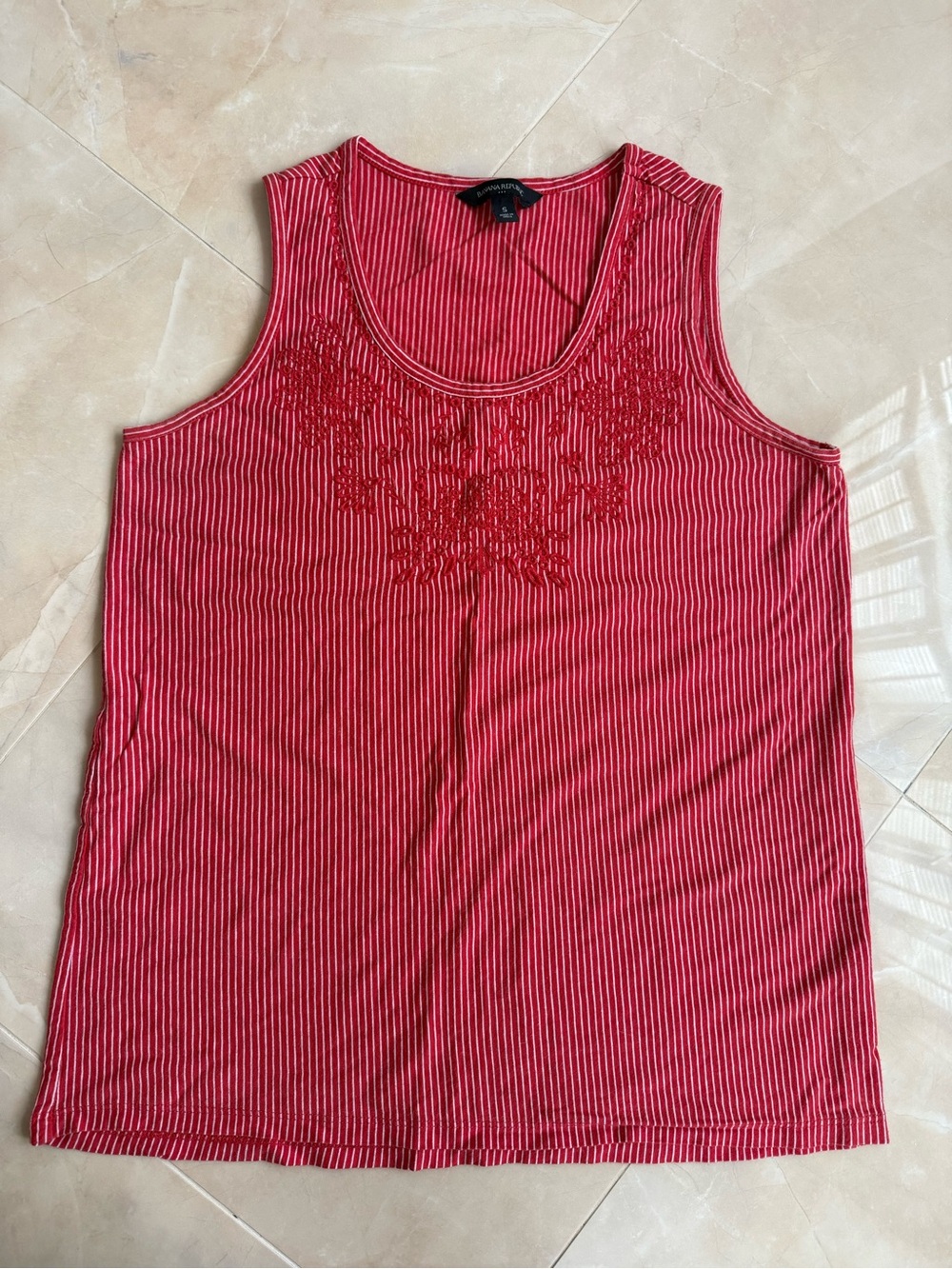 red and white vertically striped Banana Republic sleeveless tank top